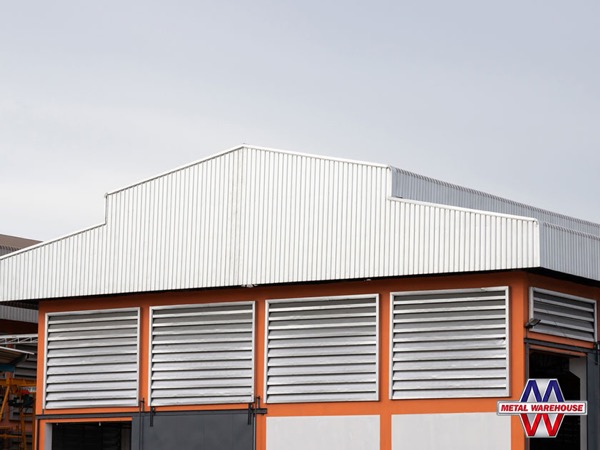 3-effective-ways-to-keep-your-metal-building-cool-in-summer.jpg