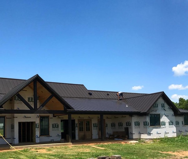 barndominium-construction.jpg