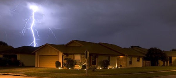 bigstock_House_Lightning_4829269.jpg