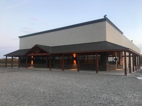 metal-building-home-in-texas.jpg