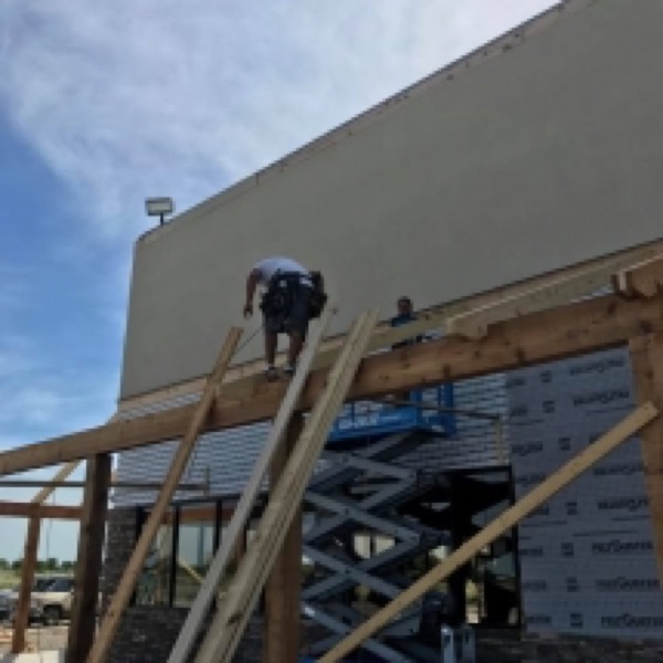 metal-roofing-contractor-sherman-tx-215x215-1.jpg