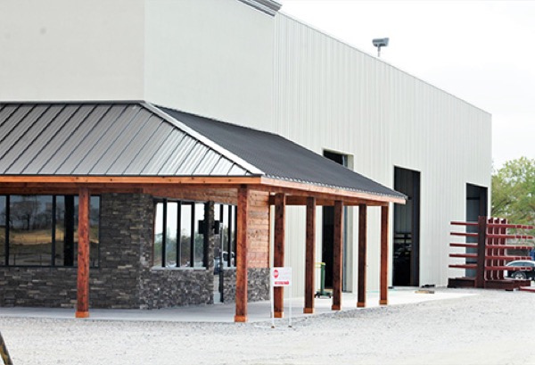 metal-roofing-contractor.jpg