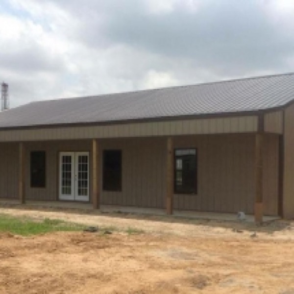 residential-pole-building-in-texas-215x215-1.jpg